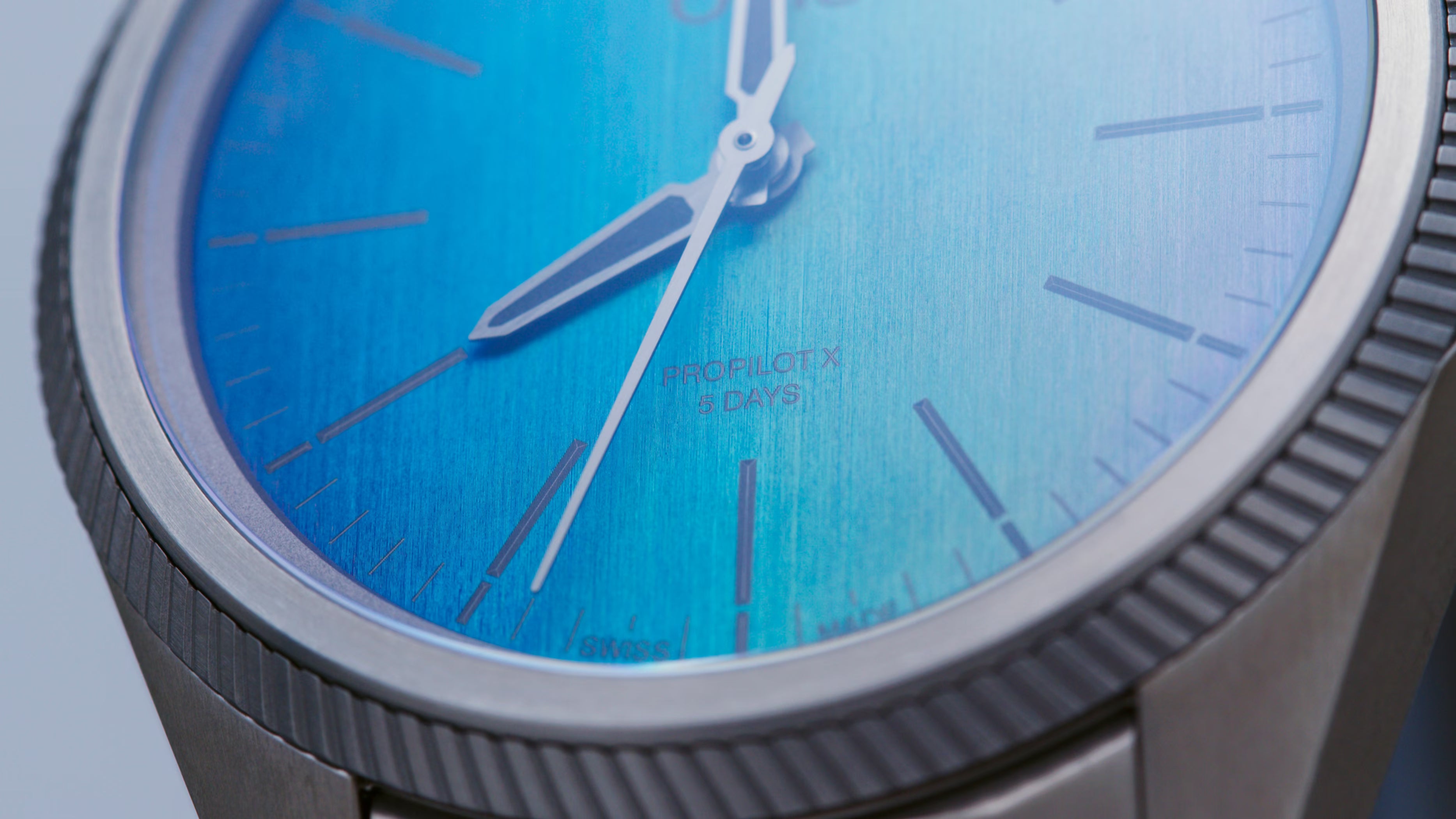 ProPilot X Calibre 400 Laser Watch
