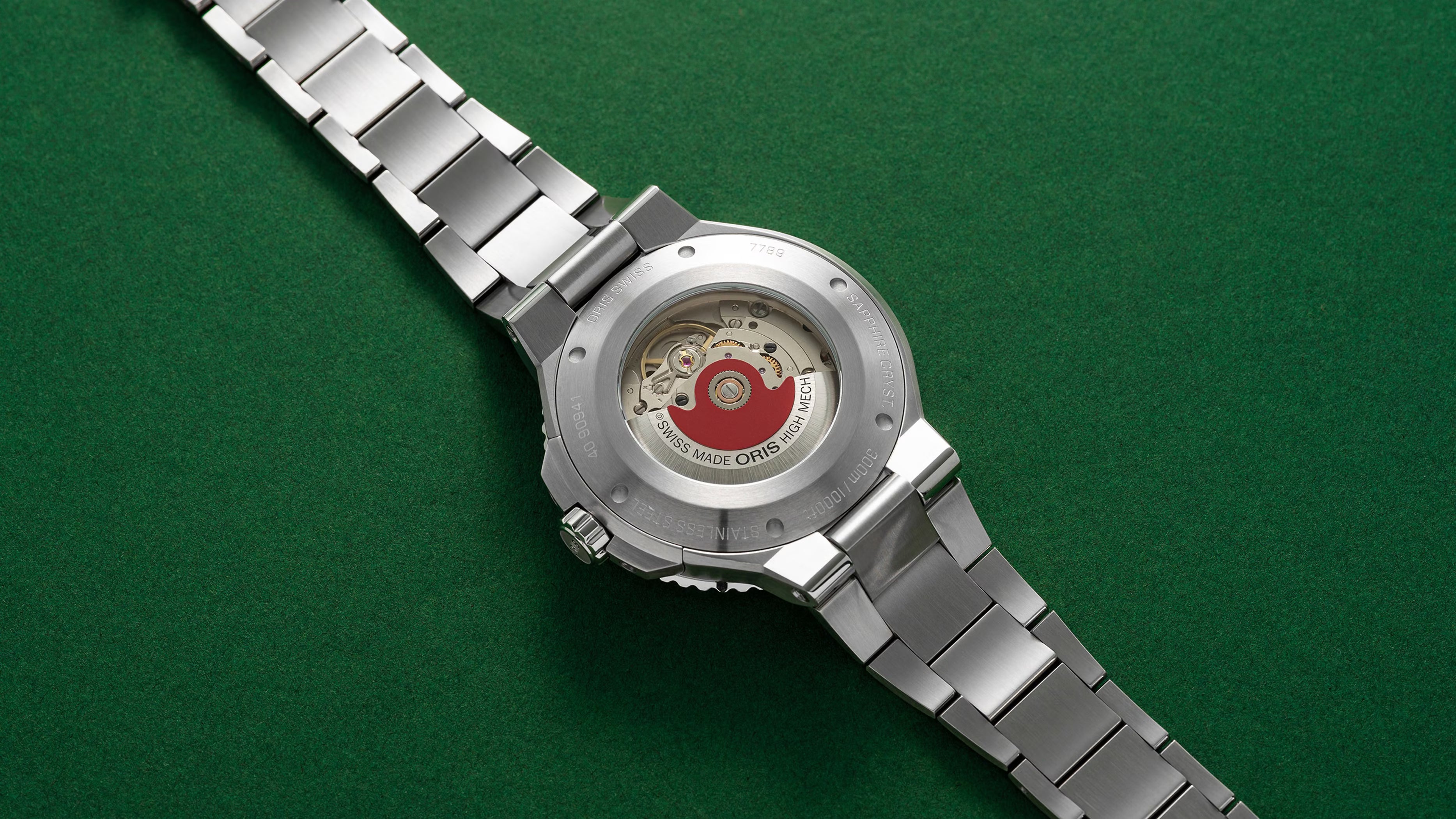 Aquis Date 43.5mm Watch