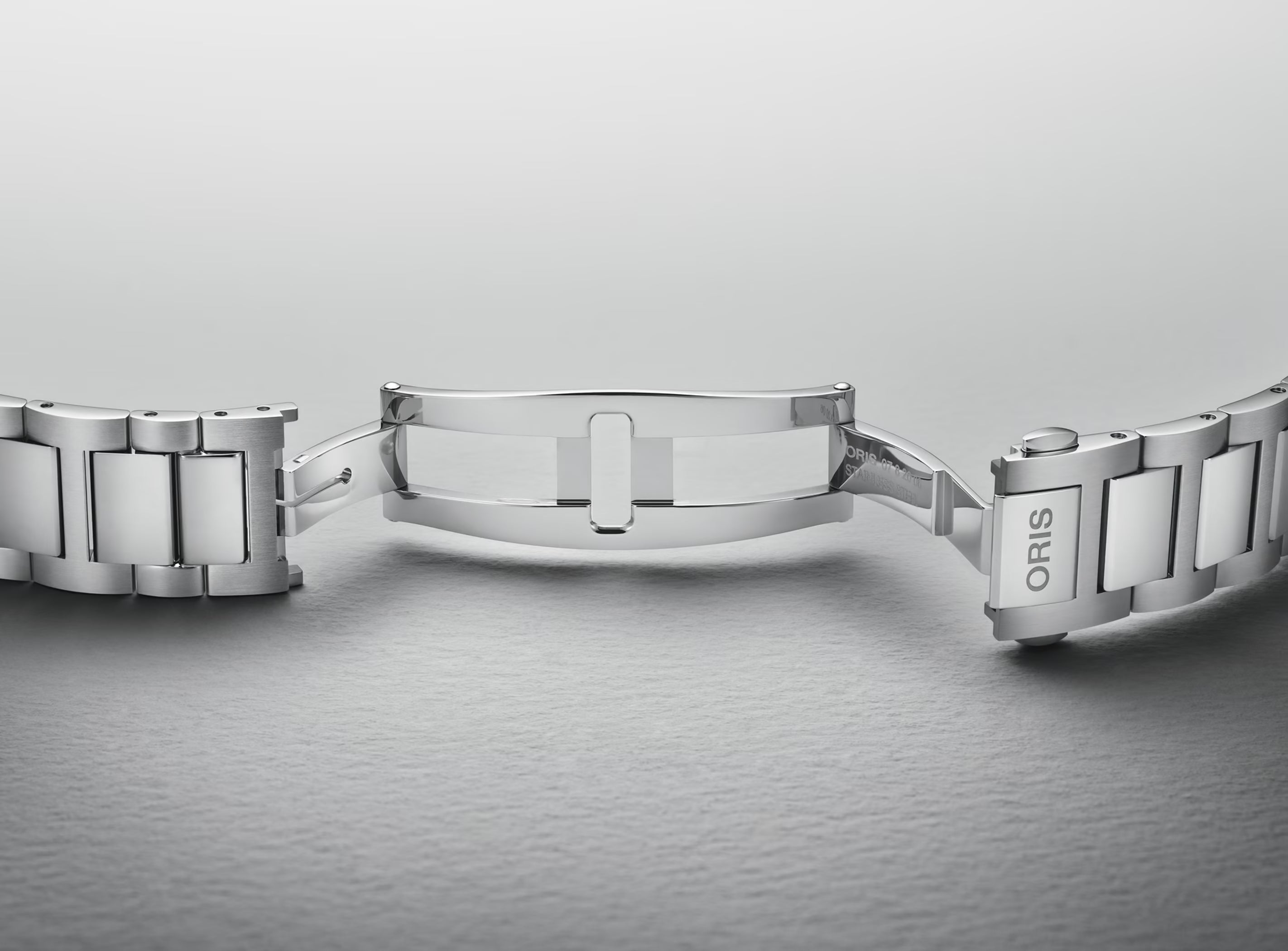 Big Crown Diamonds 34MM Watch