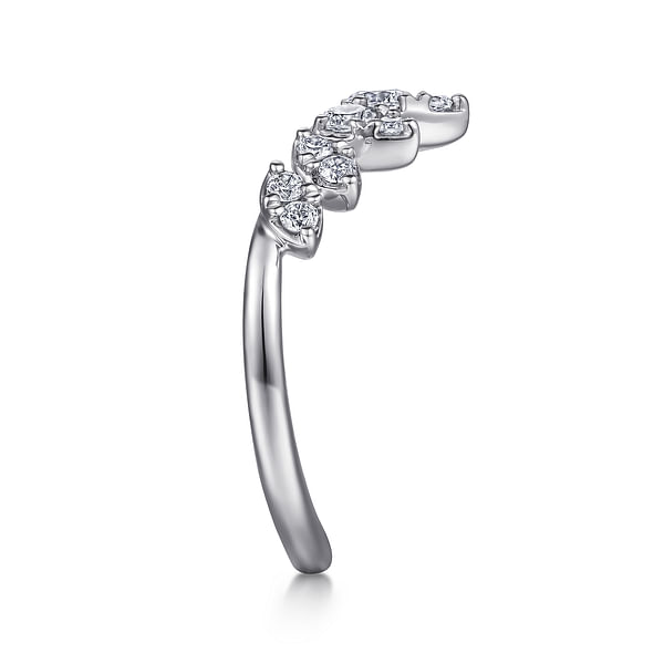 Curved Diamond Ring