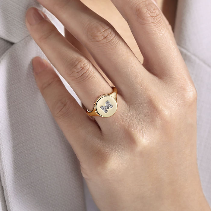 The Initial Signet Ring – Sunecklace™