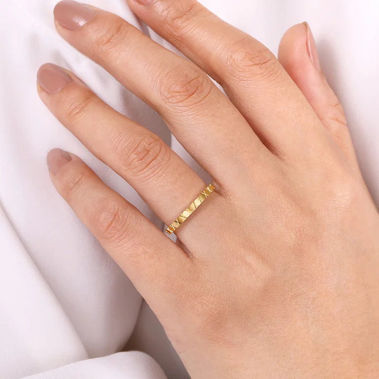 Yellow Gold X Pattern Stackable Ring