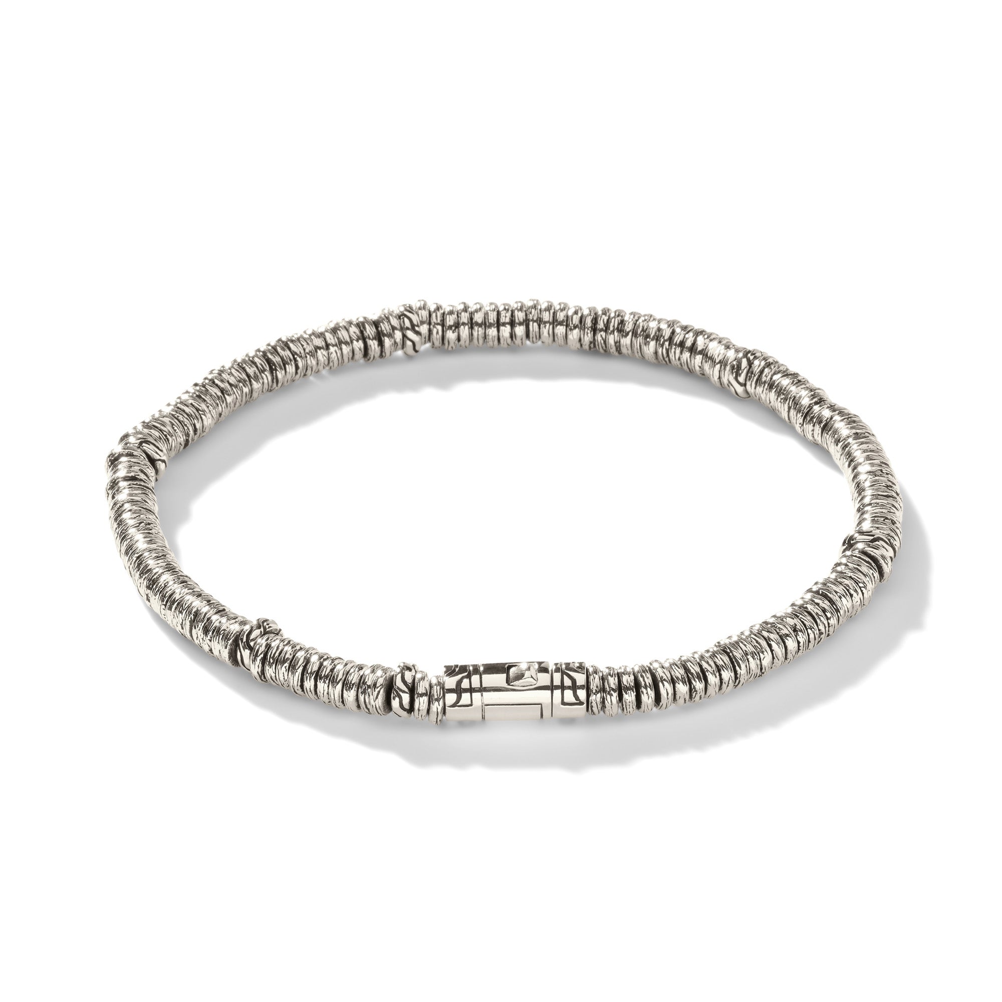 Back view showing the pusher clasp