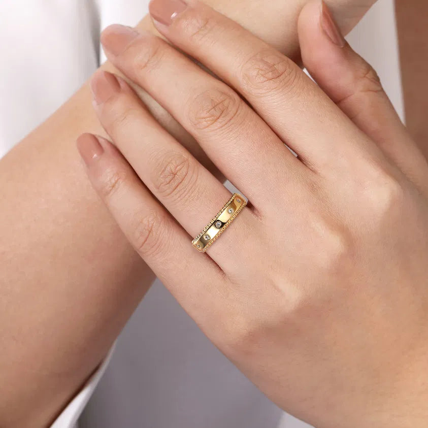 Bujukan Diamond Bezel Wide Ring