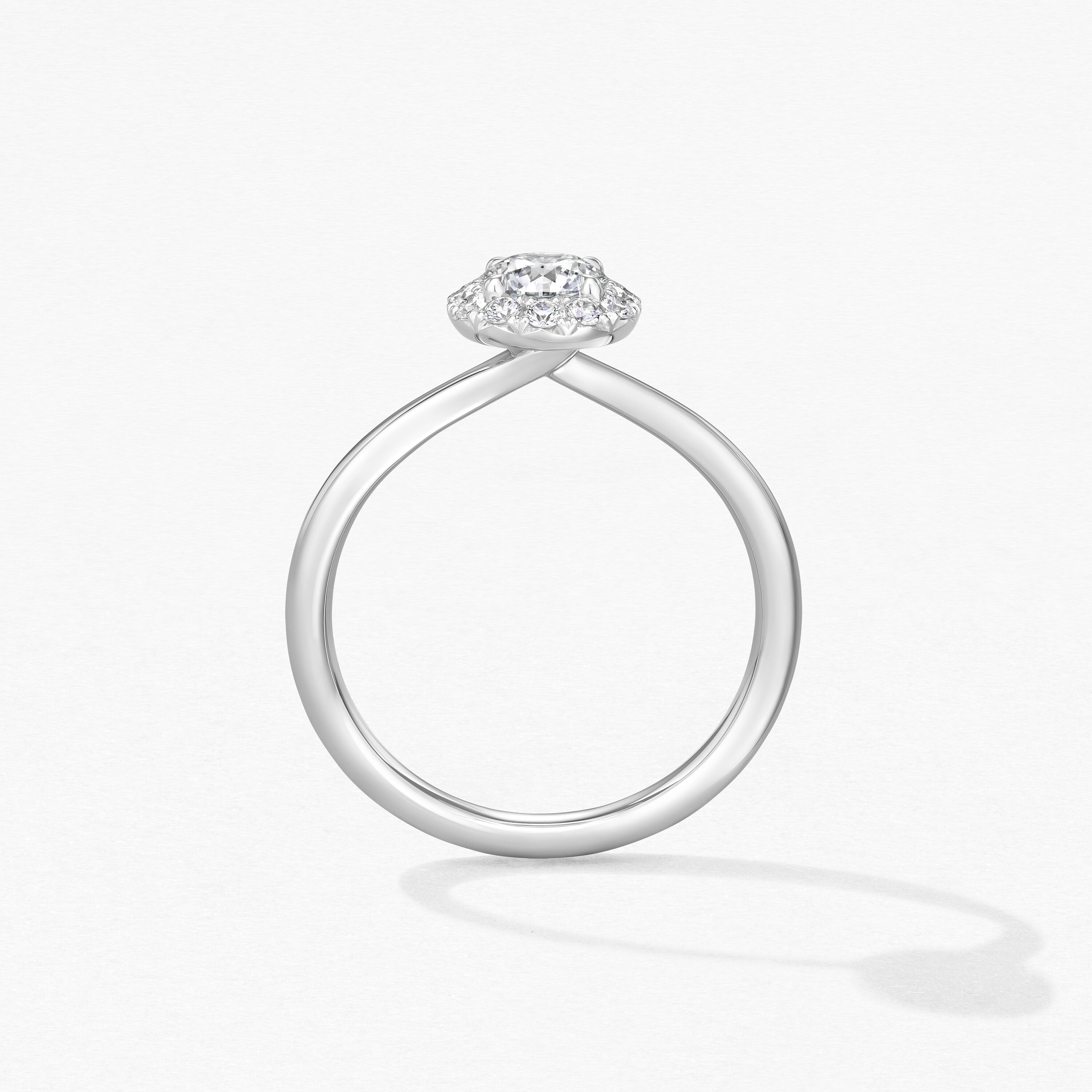 Vela Halo Ring