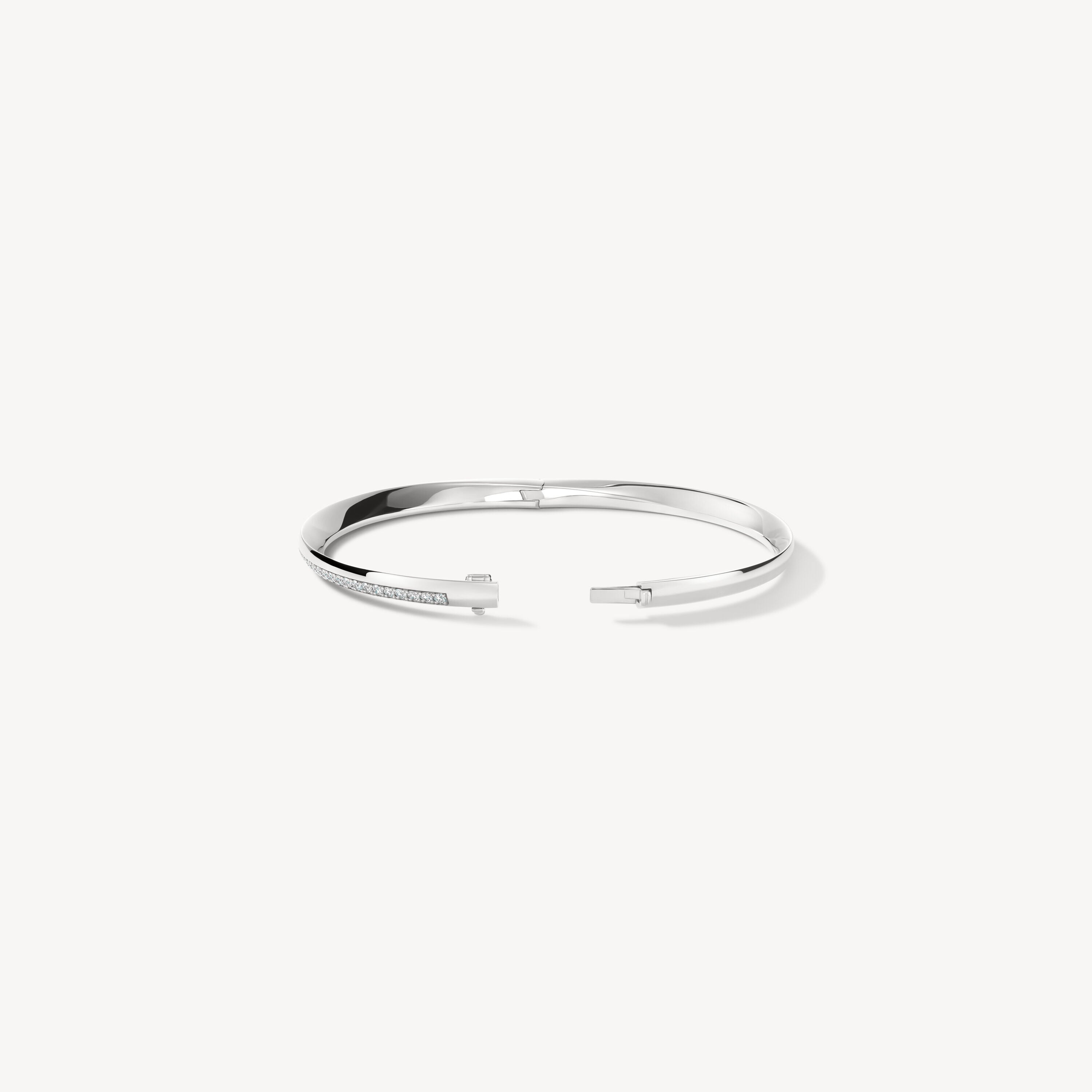 Barre Pave Bangle