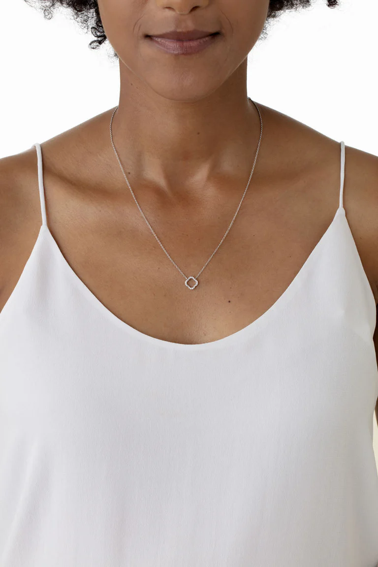 Signature Small Petal Necklace