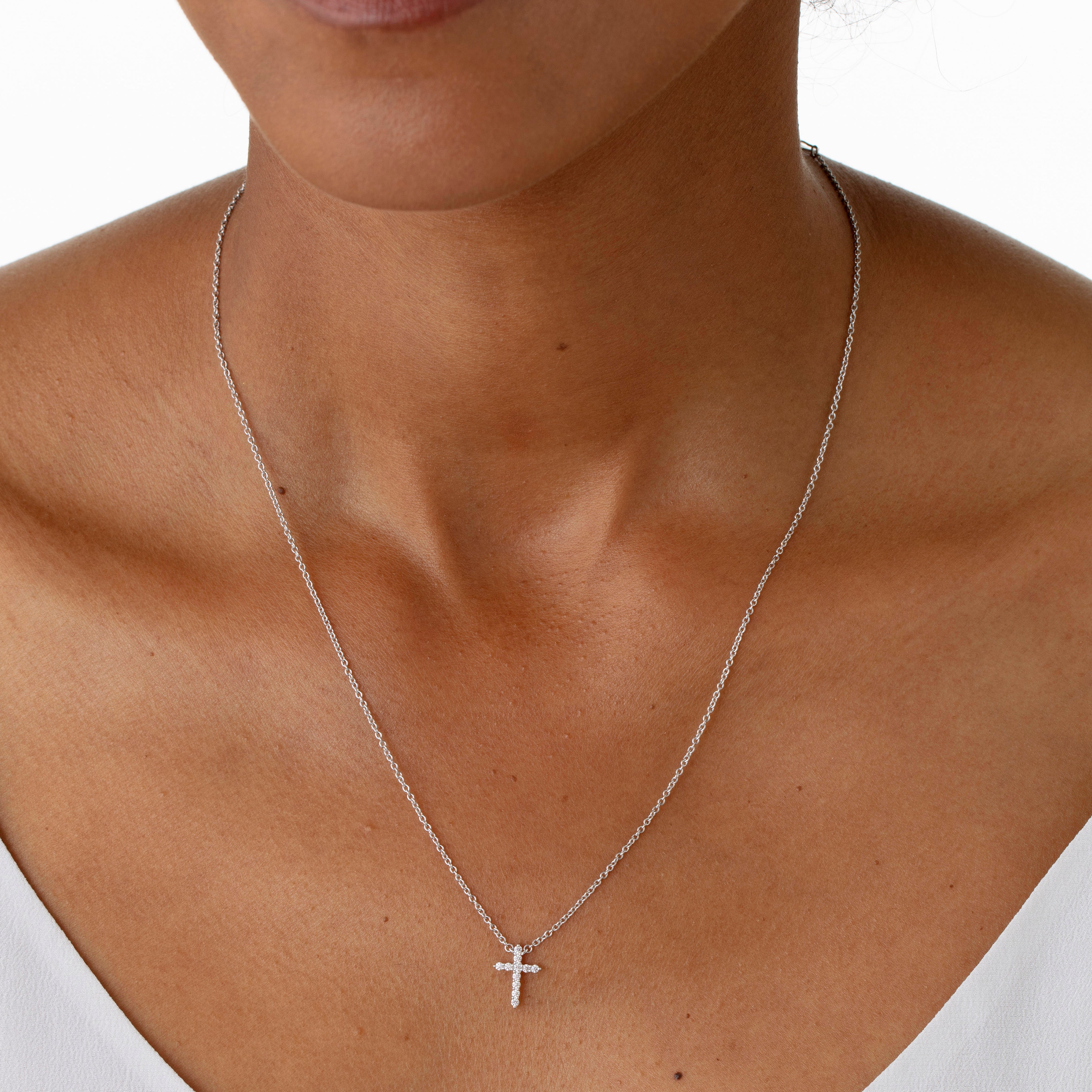 Hearts On Fire Signature Small Cross Necklace, detail view