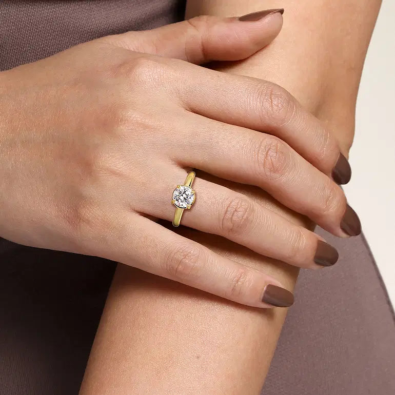 Geo Yellow Gold Round Diamond Engagement Ring Setting