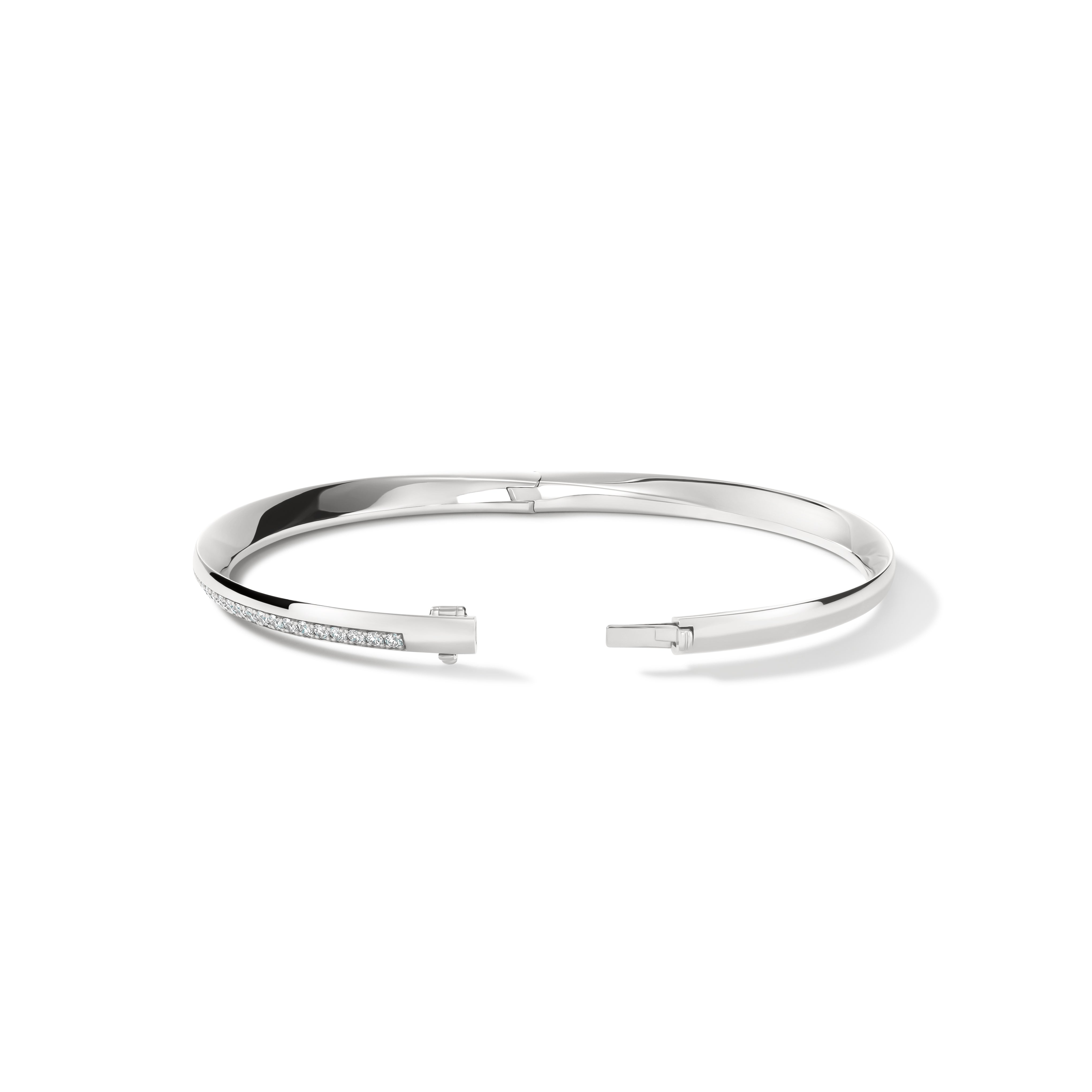 Hearts On Fire Barre Pave Bangle