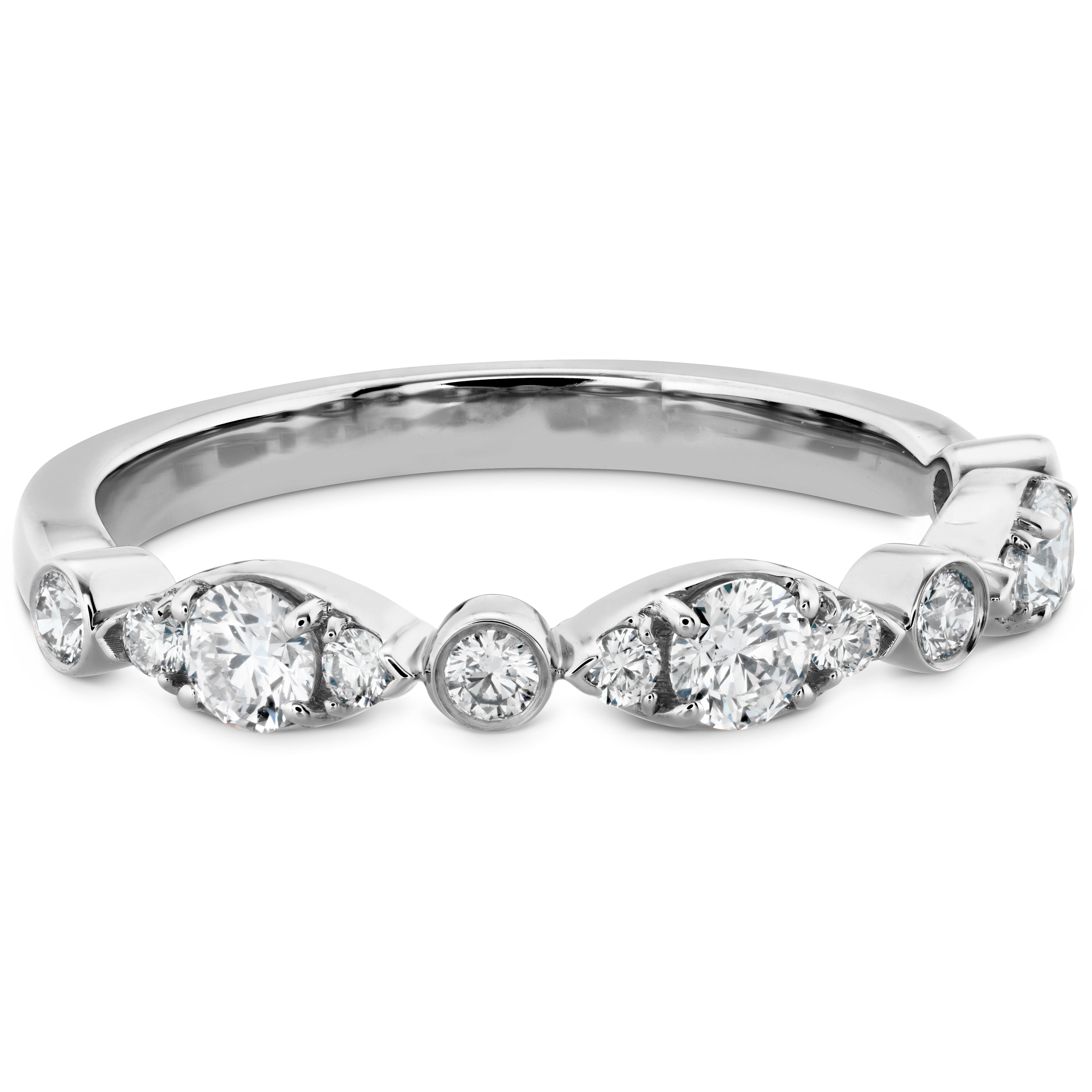 Hearts On Fire Bezel Regal Band, detail view